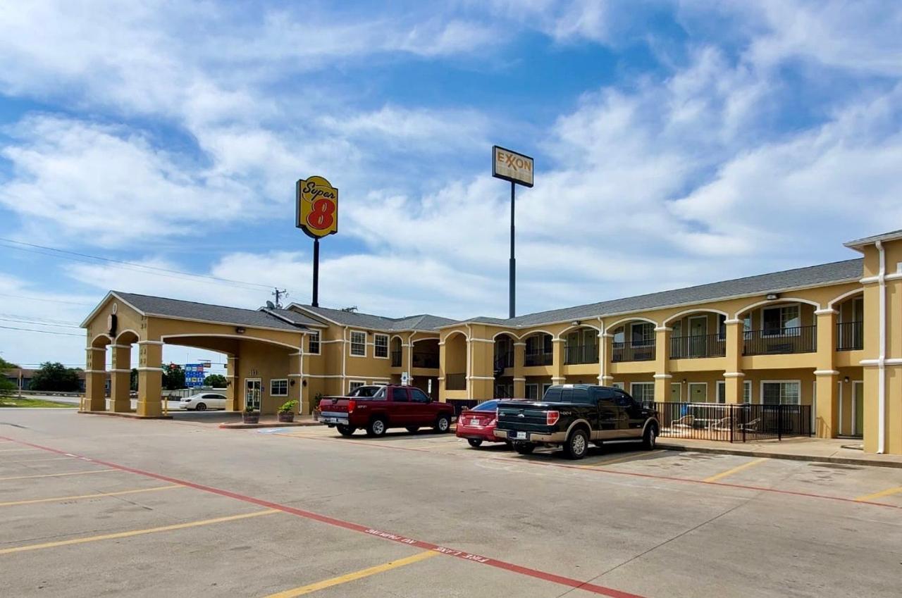 Super 8 By Wyndham Forney/East Dallas Eksteriør billede