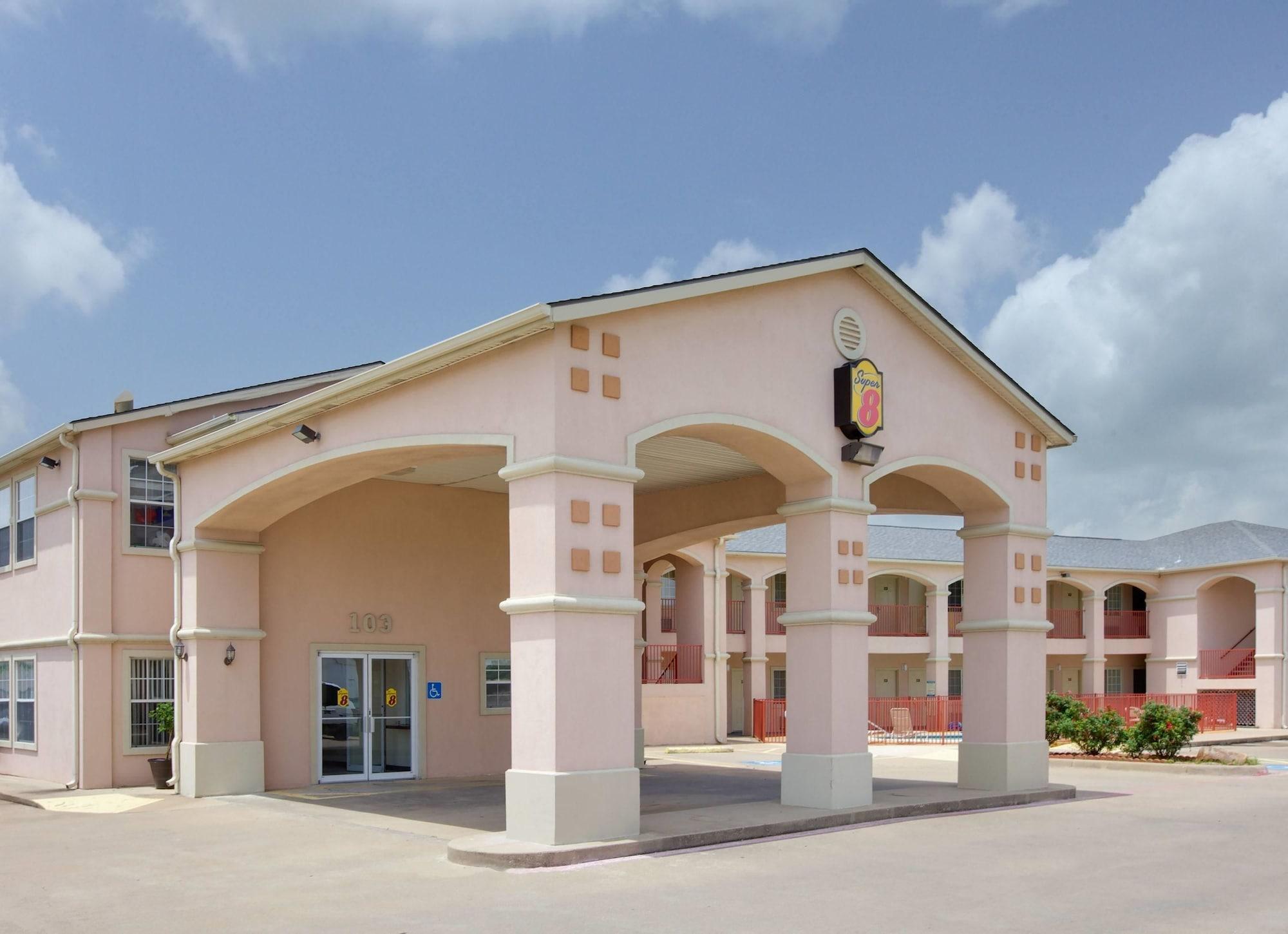 Super 8 By Wyndham Forney/East Dallas Eksteriør billede
